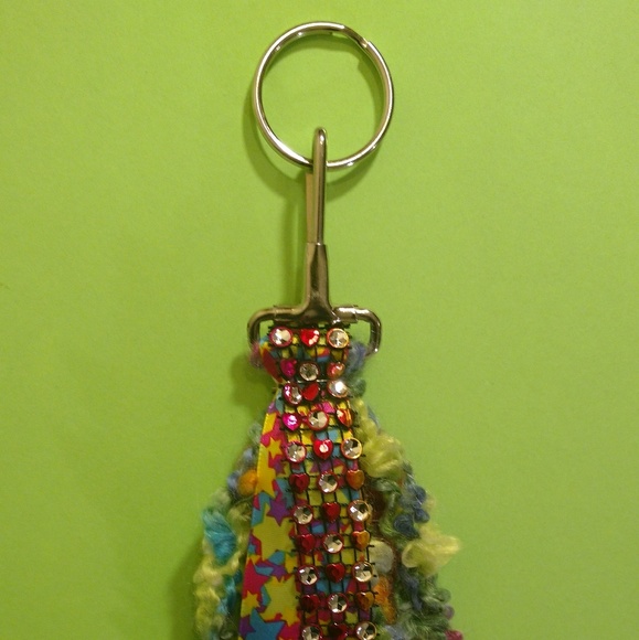 ✨NEW Fun Key Chain Multicolored - Picture 5 of 6